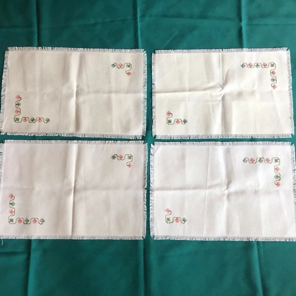 Hand  Stitched Placemats - Picture 1 of 9